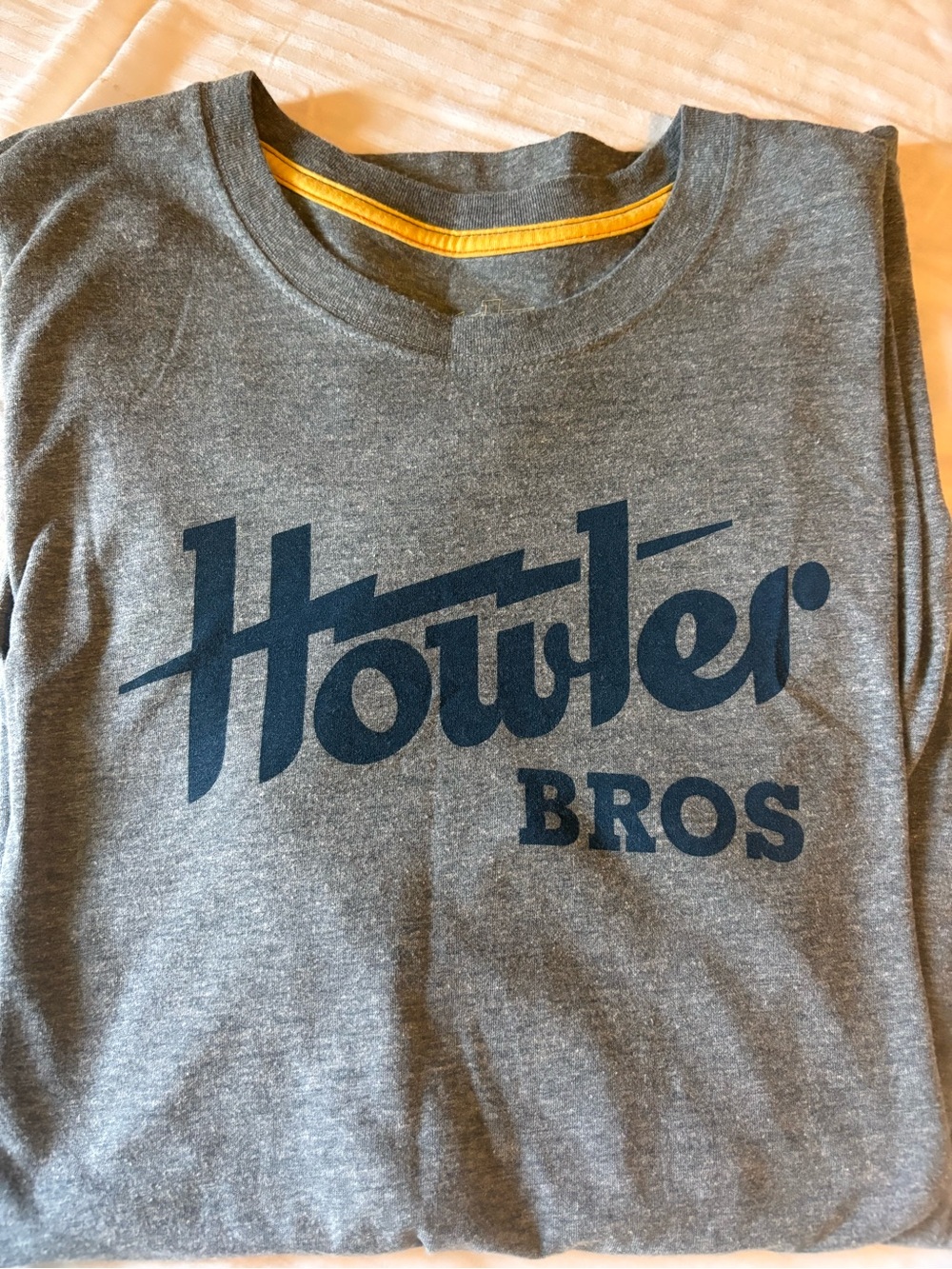 Howler Brothers Gray Logo Tee short-sleeve